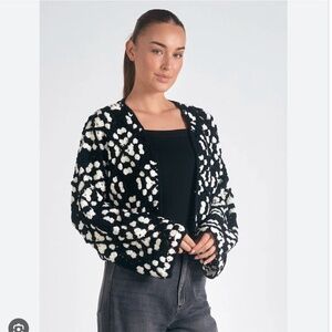 Elan Daisy Crochet Cardigan Sweater in Black and White, size XL, NWOT
